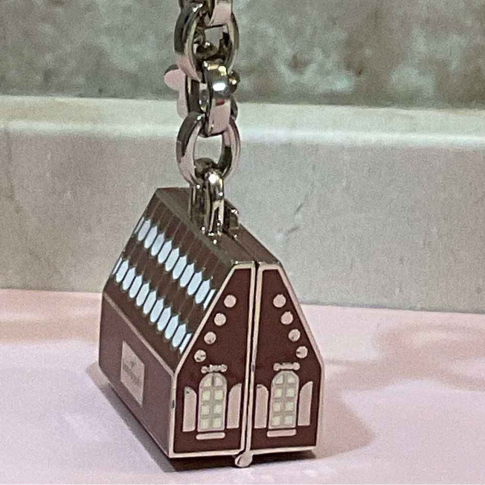Kate Spade Gingerbread Keychain - Picture 5 of 14